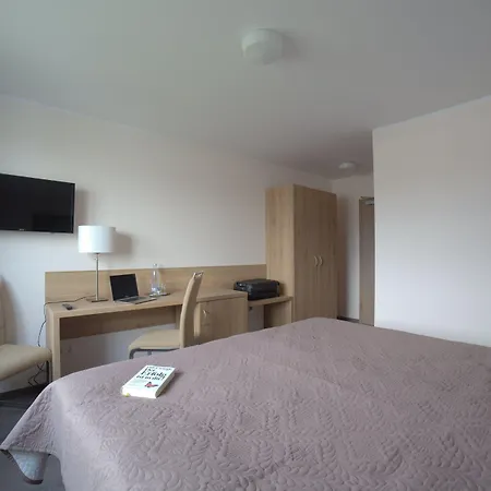 汽车旅馆 Dominik & Eventsaal