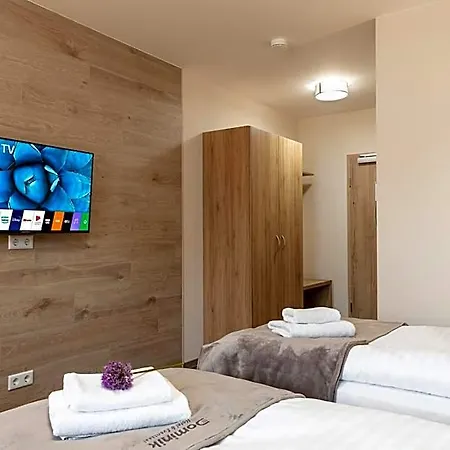 Motel Dominik & Eventsaal 3*